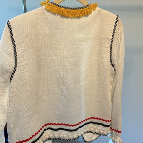 Open light weight jacket - Picture 3 of 10